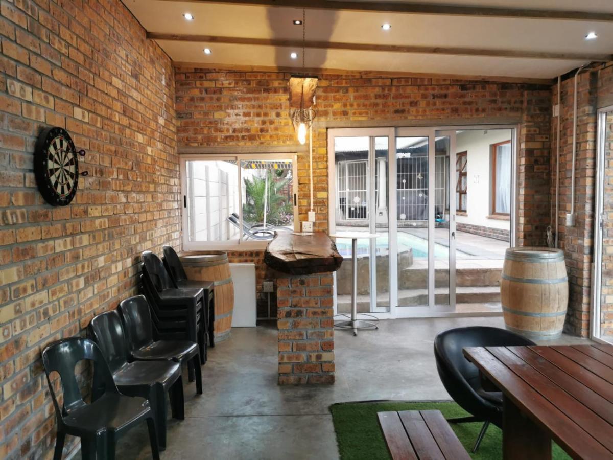 Cammy'S Guesthouse Kuils River Ngoại thất bức ảnh